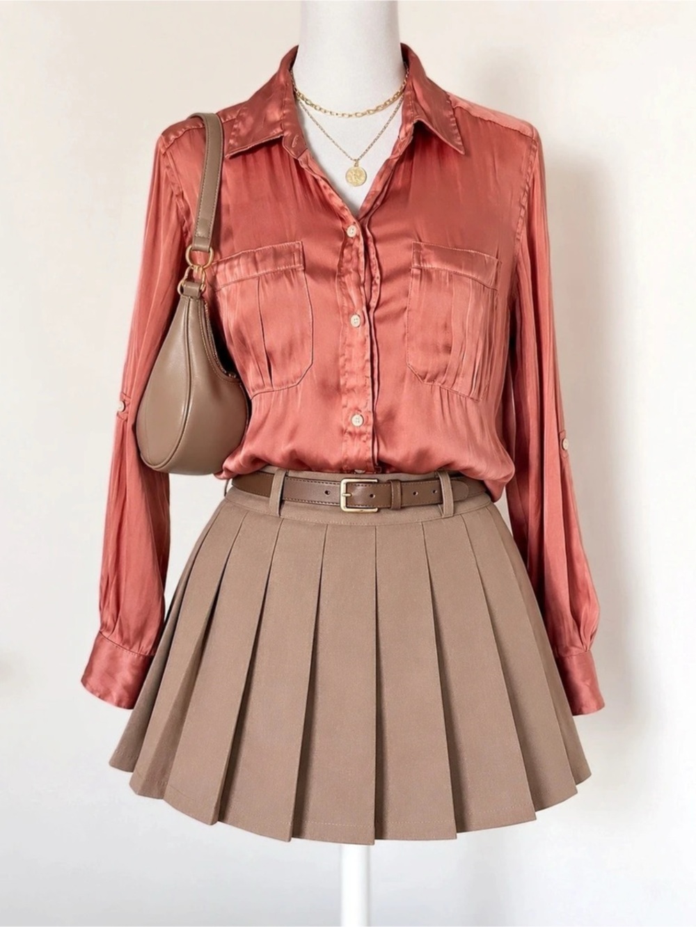 Banana Republic Dillon Classic Fit Satin Button Down Blouse Women’s XS